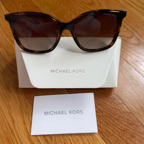 Michael Kors Accessories - Fabulous Michael Kors Dark Tortoise with Gold Trim Frame